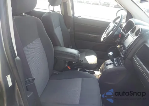 2013 Jeep Compass Latitude из США, поврежденный, VIN 1C4NJDEBXDD205067